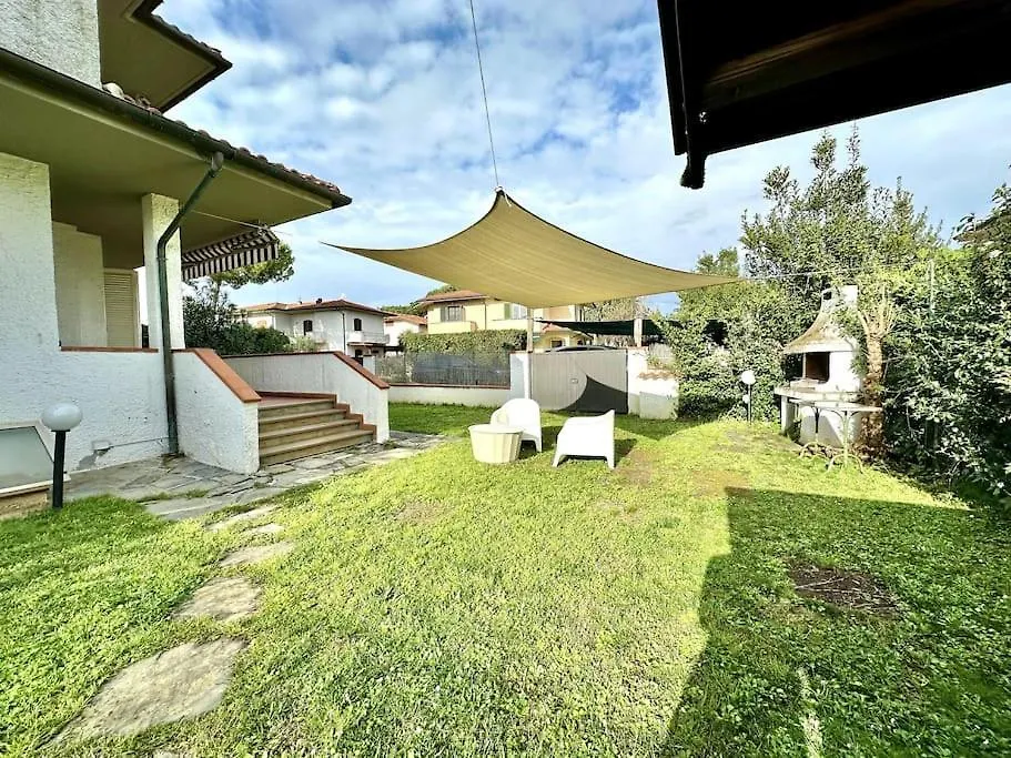 Villa Private Garden Next The Sea Marina di Pietrasanta 0*,